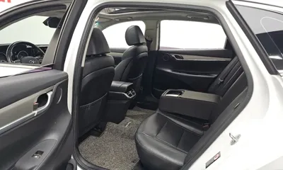Hyundai Grandeur 2020, 118412 км, за 11851.27 USD - фото 26