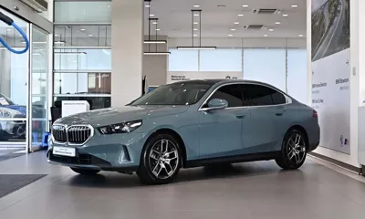 BMW 5-Series · 2025 год