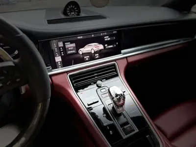 Porsche Panamera 2018, 140000 км, за 50066.85 USD - фото 12