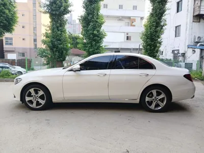 Mercedes-Benz E-Class 2018, 101000 км, за 12307.09 USD