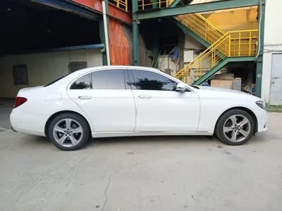 Mercedes-Benz E-Class 2018, 101000 км, за 12307.09 USD - фото 6