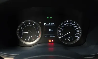 Hyundai Venue 2022, 45913 км, за 10863.92 USD - фото 8