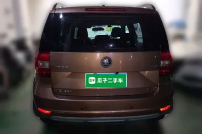 Skoda Yeti 2016, 85600 км, за 5009 USD