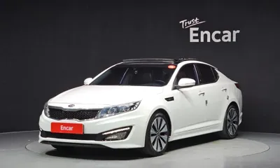 Kia K5 · 2012 год