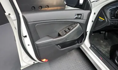 Kia K5 2012, 157040 км, за 3908.8 USD - фото 24