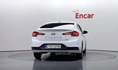Hyundai Avante 2020, 126576 км, за 7598.28 USD