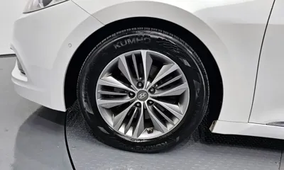 Hyundai Grandeur 2012, 221532 км, за 3055.32 USD