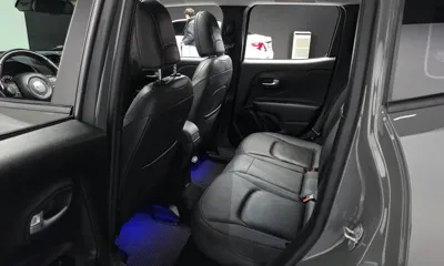 Jeep Renegade 2020, 100018 км, за 7807.51 USD - фото 12