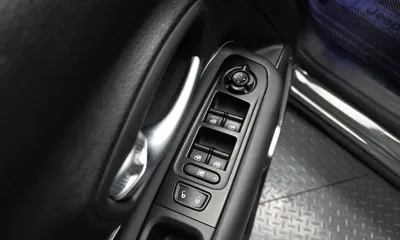 Jeep Renegade 2020, 100018 км, за 7807.51 USD - фото 18