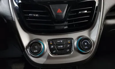 ChevroletGMDaewoo Spark 2018, 117983 км, за 3413.42 USD - фото 17