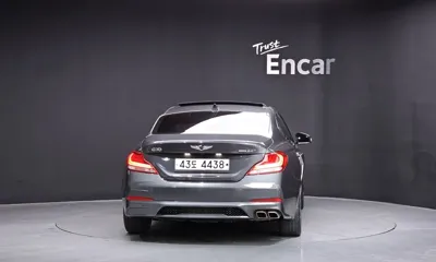 Genesis G70 2018, 109490 км, за 12034.88 USD