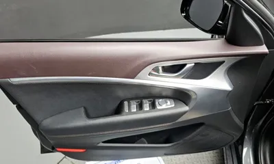 Genesis G70 2018, 109490 км, за 12034.88 USD - фото 24