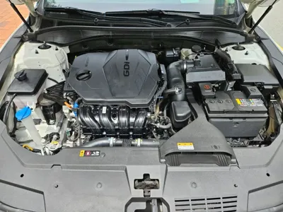 Hyundai Grandeur 2023, 80571 км, за 16923.87 USD - фото 6