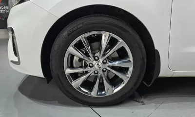 Kia Canival 2019, 43228 км, за 12295.09 USD