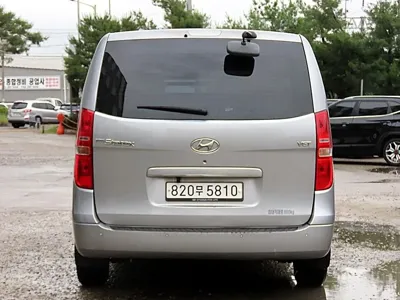 Hyundai Starex 2015, 222000 км, за 2925.31 USD