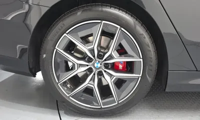 BMW 5-Series 2026, 12255 км, за 52154.98 USD