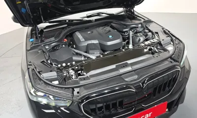 BMW 5-Series 2026, 12255 км, за 52154.98 USD - фото 6
