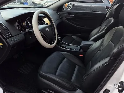 Hyundai Sonata 2013, 201558 км, за 3171.46 USD - фото 9