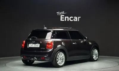 MINI Cooper 2014, 75633 км, за 5894.03 USD