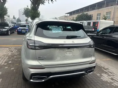 Hongqi Hongqi HS5 2023, 10000 км, за 15406.29 USD - фото 8