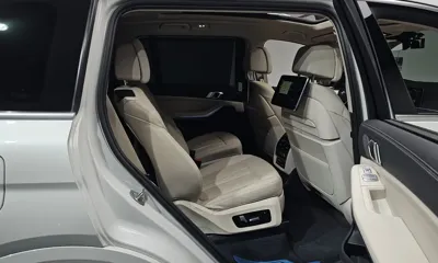 BMW X7 2021, 50183 км, за 48837.64 USD - фото 11