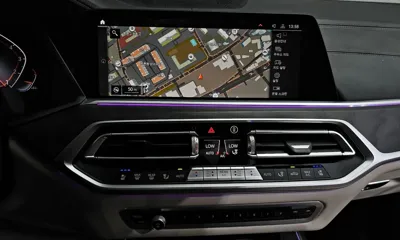 BMW X7 2021, 50183 км, за 48837.64 USD - фото 14
