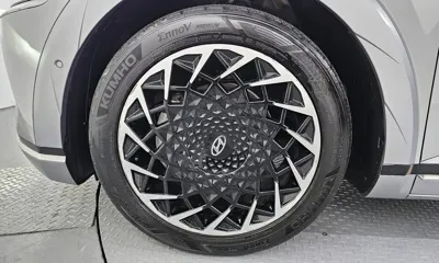 Hyundai Ioniq5 2022, 135586 км, за 18708.15 USD