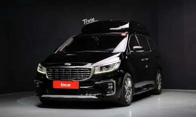 Kia Canival · 2020 год