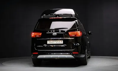 Kia Canival 2020, 64819 км, за 14141.02 USD