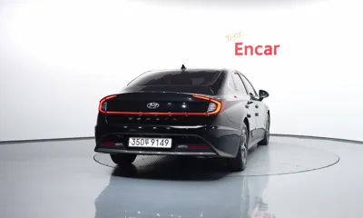 Hyundai Sonata 2023, 42006 км, за 13348.96 USD