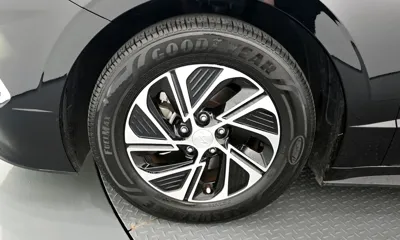 Hyundai Sonata 2023, 42006 км, за 13348.96 USD
