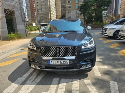 Lincoln Aviator 2020, 62000 км, за 26021.36 USD