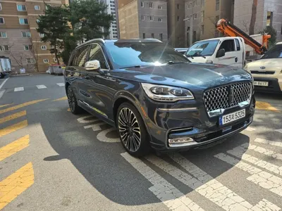 Lincoln Aviator 2020, 62000 км, за 26021.36 USD