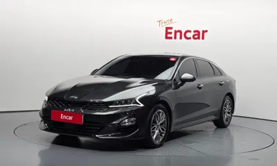 Kia K5 · 2021 год