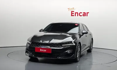 Kia K5 2021, 36443 км, за 12815.52 USD