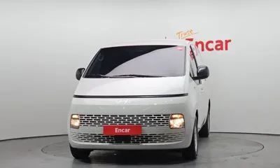 Hyundai Staria 2025, 20458 км, за 16612.39 USD