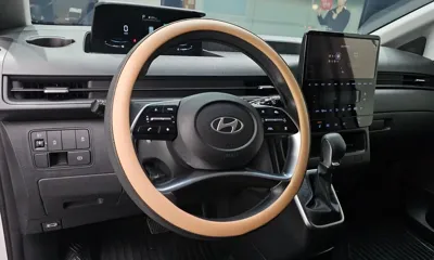 Hyundai Staria 2025, 20458 км, за 16588.62 USD - фото 17