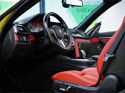 BMW M4 2018, 56100 км, за 46923.81 USD - фото 24
