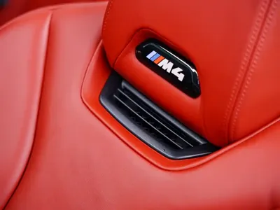 BMW M4 2018, 56100 км, за 46923.81 USD - фото 33