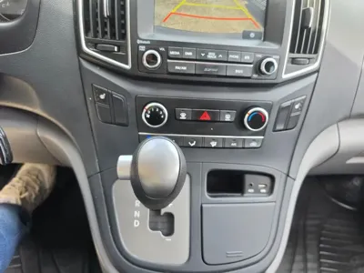 Hyundai Starex 2017, 170351 км, за 5537.46 USD - фото 9