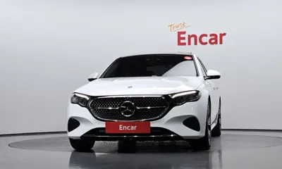 Mercedes-Benz E-Class 2025, 4465 км, за 39668.84 USD