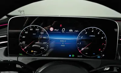 Mercedes-Benz E-Class 2025, 4465 км, за 39668.84 USD - фото 8