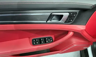 Porsche Panamera 2023, 79126 км, за 75322.09 USD - фото 14