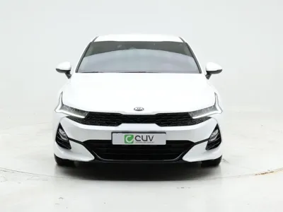 Kia K5 2021, 67321 км, за 10043.32 USD