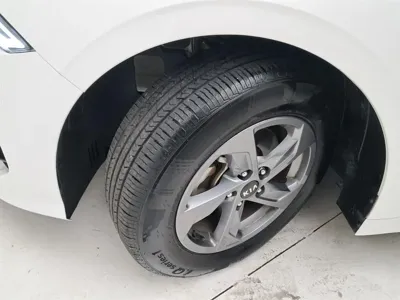 Kia K5 2021, 67321 км, за 9967.43 USD - фото 19