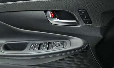 Hyundai Santafe 2019, 71910 км, за 13178.8 USD - фото 18