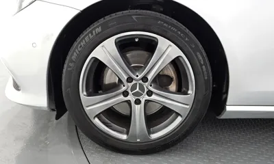 Mercedes-Benz E-Class 2020, 121094 км, за 12994.86 USD