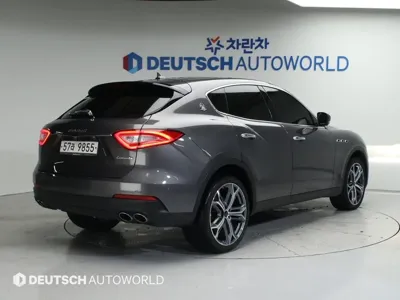 Maserati Levante 2017, 117933 км, за 20718.24 USD
