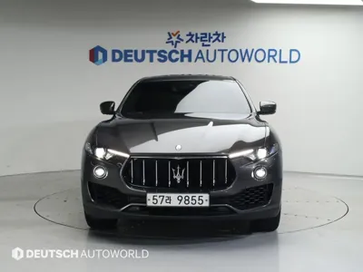 Maserati Levante 2017, 117933 км, за 20718.24 USD