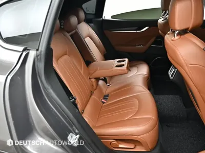 Maserati Levante 2017, 117933 км, за 20718.24 USD - фото 12